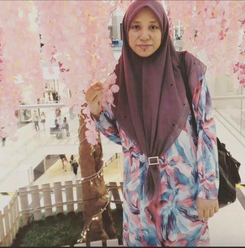 Director of Customer Strategy - Rozni Enana